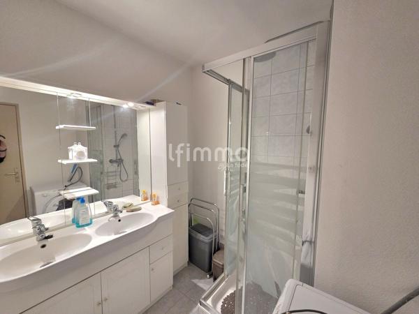 Appartement 94 m² avec balcon, ascenseur, garage et cave