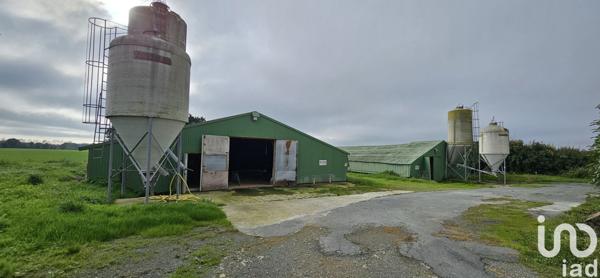 Murs commerciaux  à vendre 3 500 m² Essarts-en-Bocage