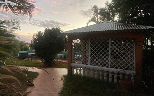 Maison à vendre    6 pièces •  Saint-Paul