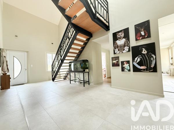Maison à vendre 6 pièces 282 m² Crépy