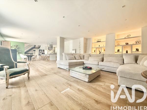 Maison à vendre 6 pièces 282 m² Crépy