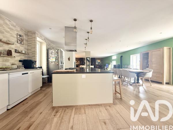 Maison à vendre 6 pièces 282 m² Crépy