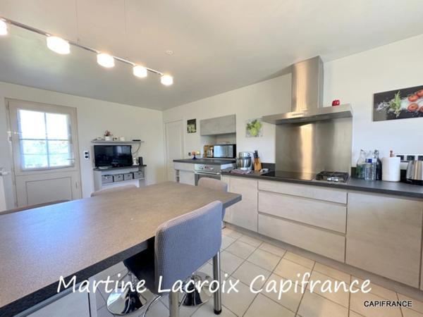 Dpt SARTHE (72), à vendre LA FERTÉ-BERNARD - PROPRIÉTÉ P7 de 148 m² - Terrain de 3000M²