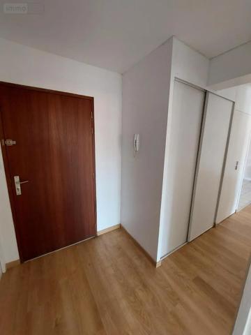 Location - Appartement Reims 51100 3 pièces 63 m 2