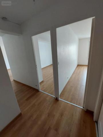 Location - Appartement Reims 51100 3 pièces 63 m 2