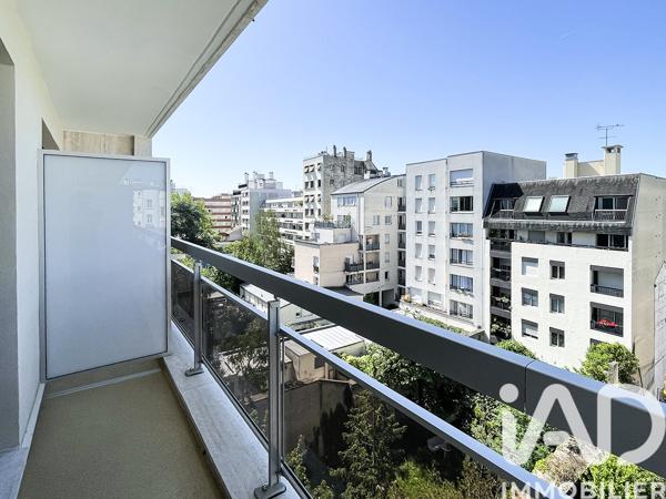 Studio à vendre 27,7 m² Paris 20