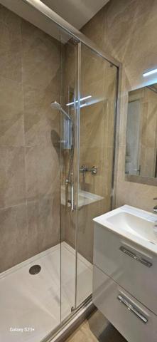 Cannes  Suquet, Maison individuelle divisée en 4 studios