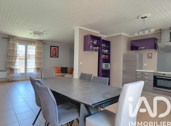 Maison à vendre 6 pièces 111 m² Authon-la-Plaine