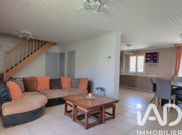 Maison à vendre 6 pièces 111 m² Authon-la-Plaine