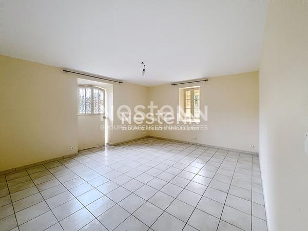 A LOUER APPARTEMENT 2 CHAMBRES