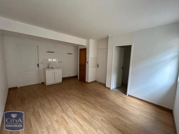 Appartement à louer 2 pièces 32.9m² Sedan (08200)