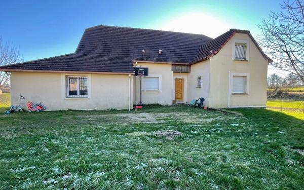 Maison à vendre    7 pièces •  Sainte-Féréole