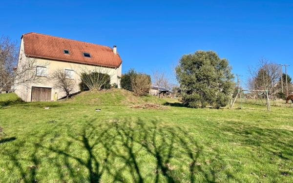Maison à vendre    7 pièces •  Sainte-Féréole
