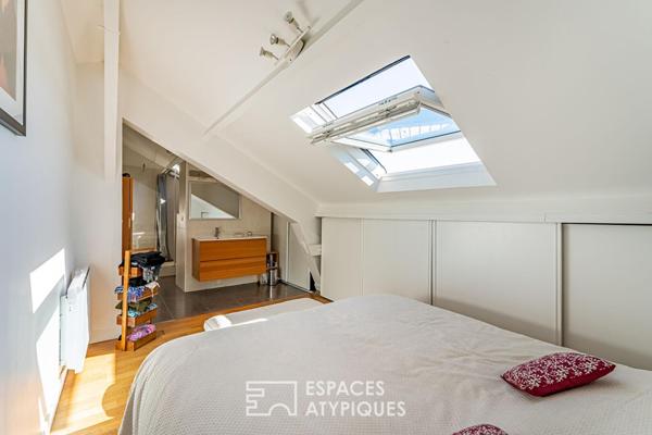 Duplex en dernier étage avec vue sur le beffroi de la mairie