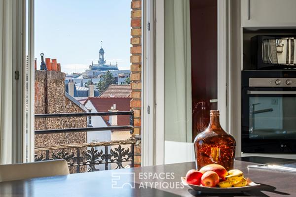 Duplex en dernier étage avec vue sur le beffroi de la mairie