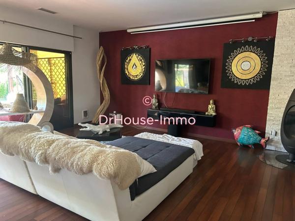 Maison à vendre 7 pièces de 230 m²