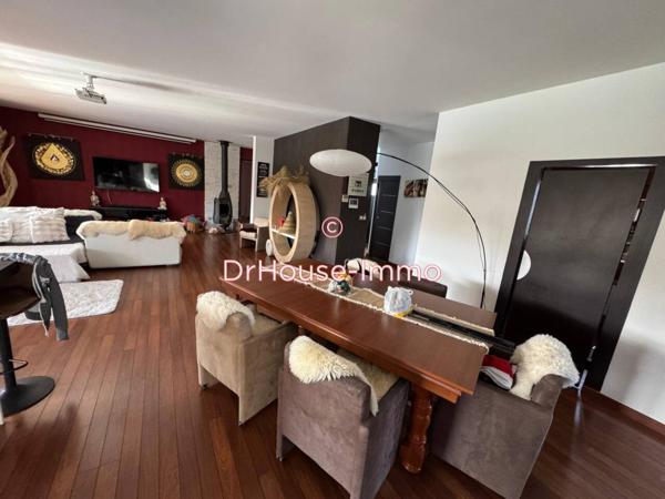 Maison à vendre 7 pièces de 230 m²