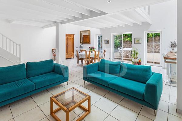 Maison - Maison de ville  6 pièce(s) 183 m2 - Nantes 44000