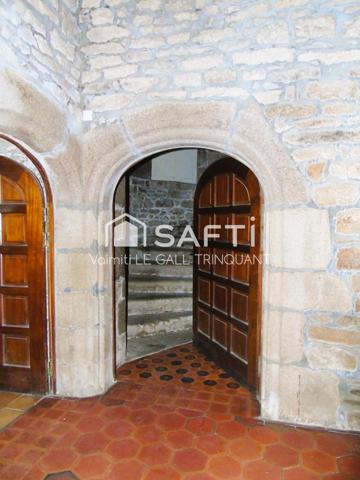 MAGNIFIQUE MANOIR DU XVIè SIECLE