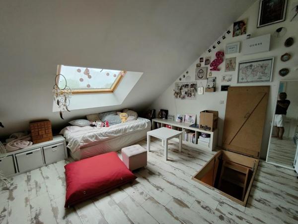 Maison Eguzon Chantome 11 pièce(s) 315 m2