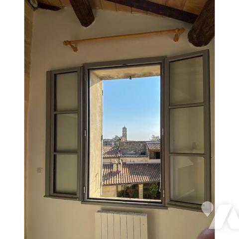 Appartement d’Exception avec Terrasse Panoramique au Cœur Historique d’Uzès