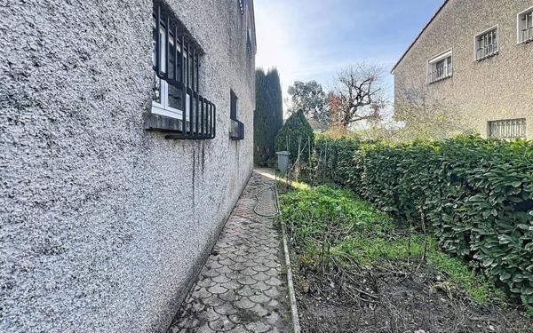 Maison à vendre    6 pièces •  Bourg-lès-Valence