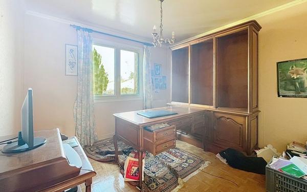 Maison à vendre    6 pièces •  Bourg-lès-Valence