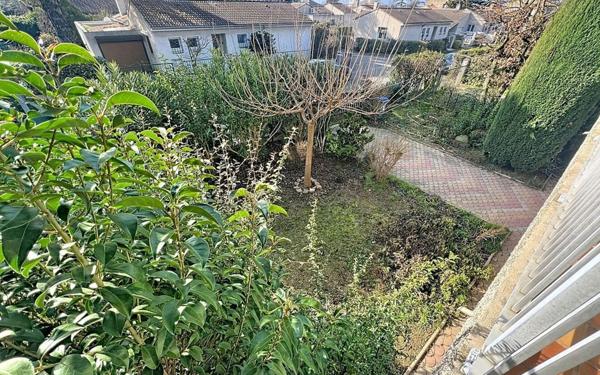 Maison à vendre    6 pièces •  Bourg-lès-Valence