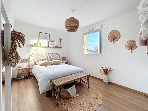 Coup de cœur assuré pour cette maison récente en fond d’impasse !!!