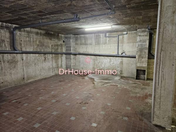 Parking / Box à vendre de 16 m²
