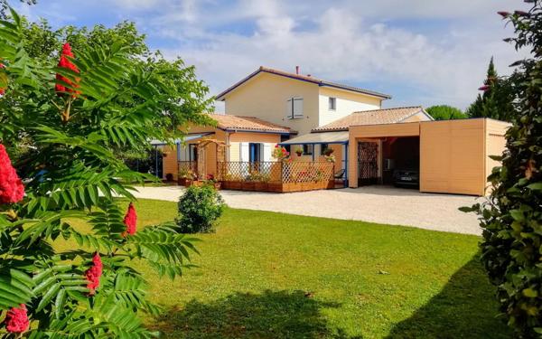 Maison à vendre    4 pièces •  Brizambourg