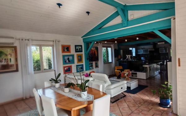 Maison à vendre    4 pièces •  Brizambourg