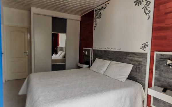 Maison à vendre    4 pièces •  Brizambourg