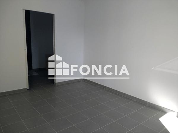 Location Appartement 2 pièces 40.2 m² - 90 BD ROMAIN ROLLAND Marseille 13010