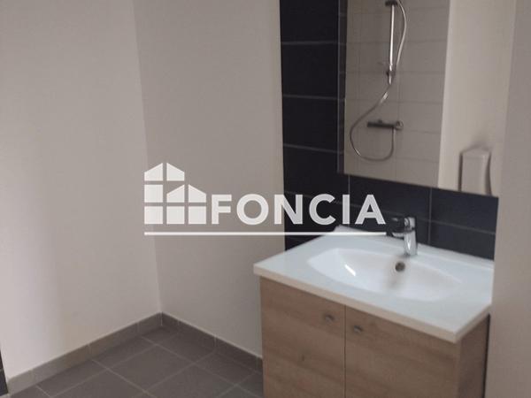 Location Appartement 2 pièces 40.2 m² - 90 BD ROMAIN ROLLAND Marseille 13010