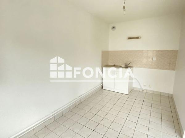 Location Appartement 2 pièces 49.54 m² - 11B RUE DU COSQUER Quimper 29000