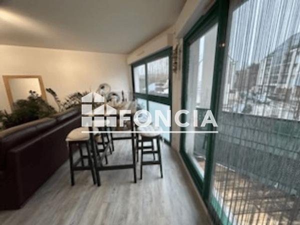 Location Appartement 2 pièces 49.54 m² - 11B RUE DU COSQUER Quimper 29000