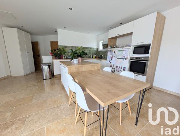 Maison à vendre 5 pièces 200 m² Le Thor