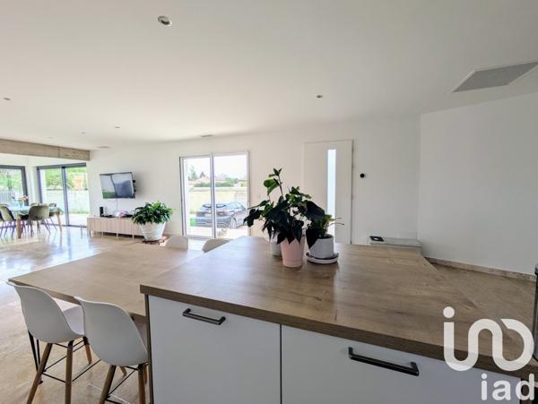 Maison à vendre 5 pièces 200 m² Le Thor