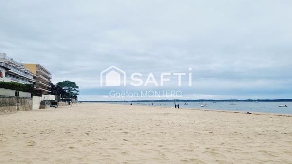 Appartement de type 2 avec balcon, cave et garage