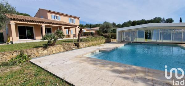 Maison à vendre 6 pièces 203 m² Le Beausset