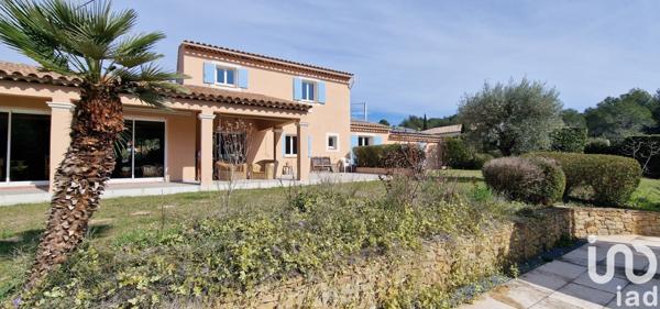 Maison à vendre 6 pièces 203 m² Le Beausset