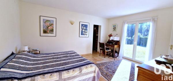 Maison à vendre 6 pièces 203 m² Le Beausset