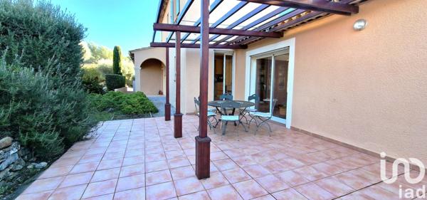 Maison à vendre 6 pièces 203 m² Le Beausset