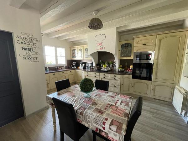 Maison Le Fenouiller 180m² et 3000m² de terrain