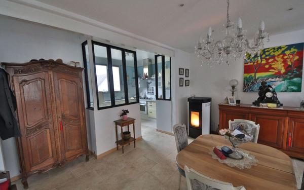 Maison à vendre    4 pièces •  Étampes-sur-Marne