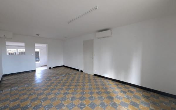 Appartement à louer    4 pièces •  Meynes