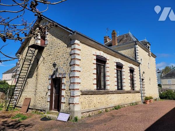 ANCIENNE ECOLE DE VILLAGE RENOVEE