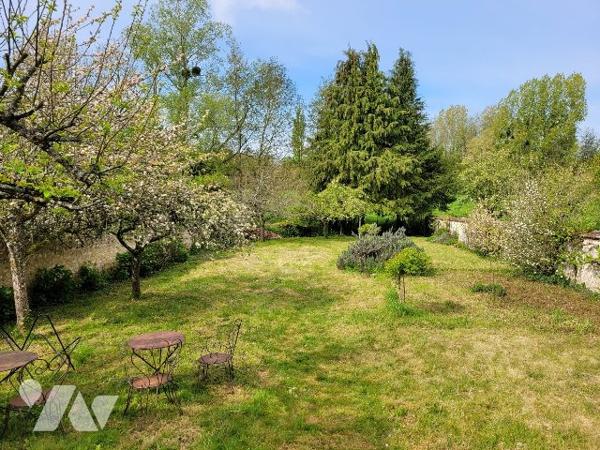 ANCIENNE ECOLE DE VILLAGE RENOVEE