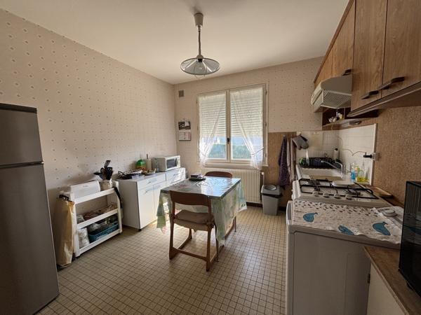 Châtillon-sur-Seine 21400 Côte-d'Or, Pavillon de 85 m2 avec garage et terrain clos. Châtillon-sur-Seine (21400)